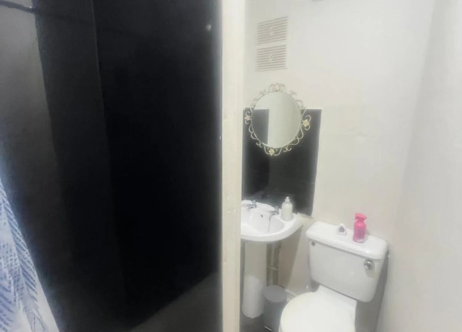 Easy Stay Inn Wakefield Konukevi